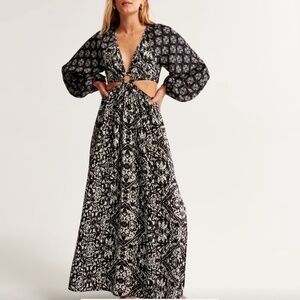 Abercrombie Long Sleeve Plunge Cutout Maxi - black and white - Size Large